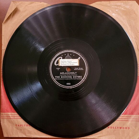 Dinning Sisters 78 Beg Your Pardon / Melancholy on Capitol 490 V+ Pop 1948 - Picture 4 of 4